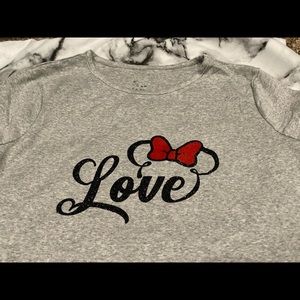 Minnie love shirt